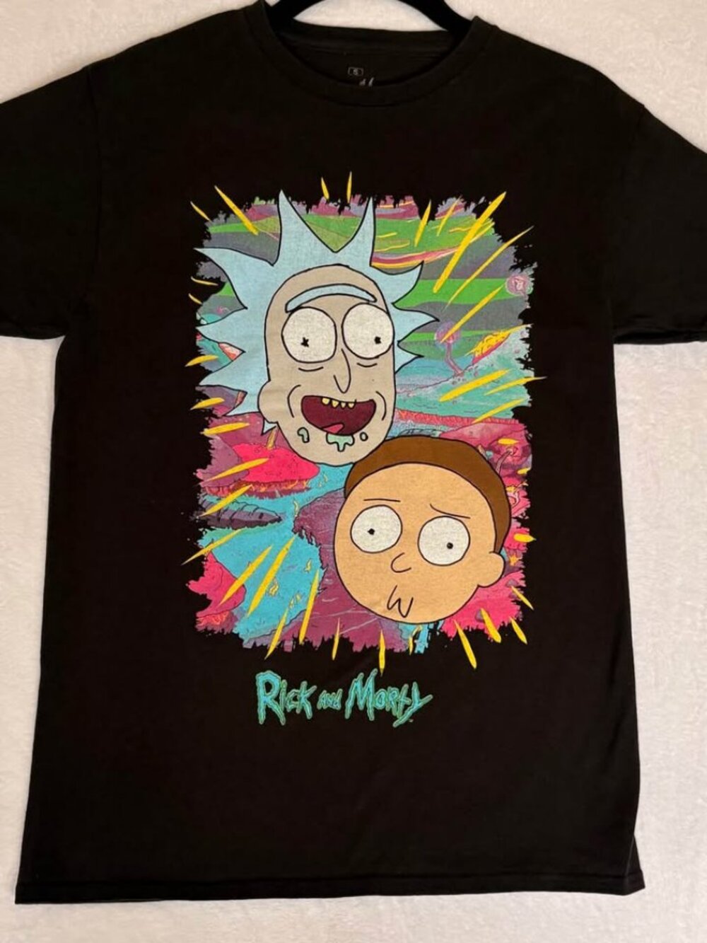 🖤 Rick and Morty Graphic T-Shirt – Size S – Black Cartoon Tee – Adult Swim